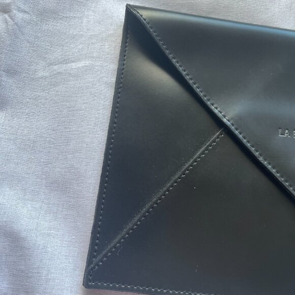 La Bagagerie Jean Marlaix Paris - Leather Envelope Clutch  $60 - Picture 5 of 14